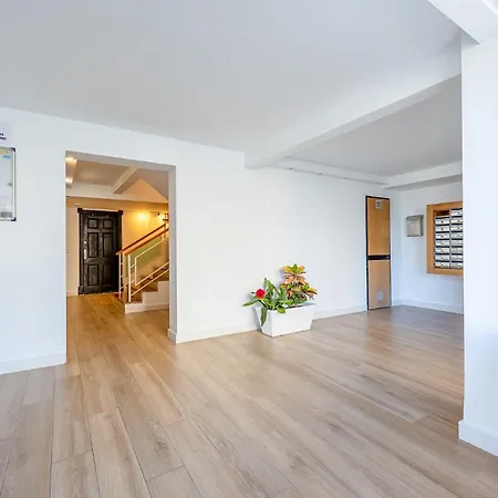 Esmeralda Sea View Apartment