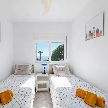 Apartment Esmeralda Sea View