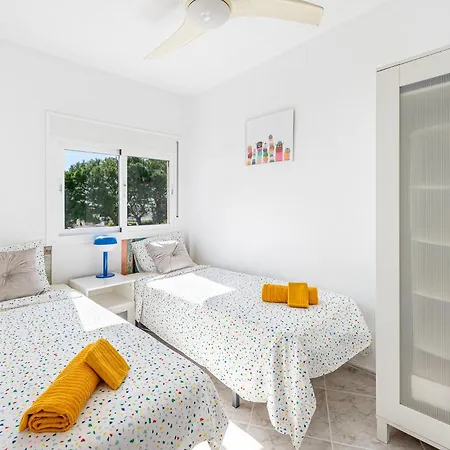 Esmeralda Sea View Apartment *